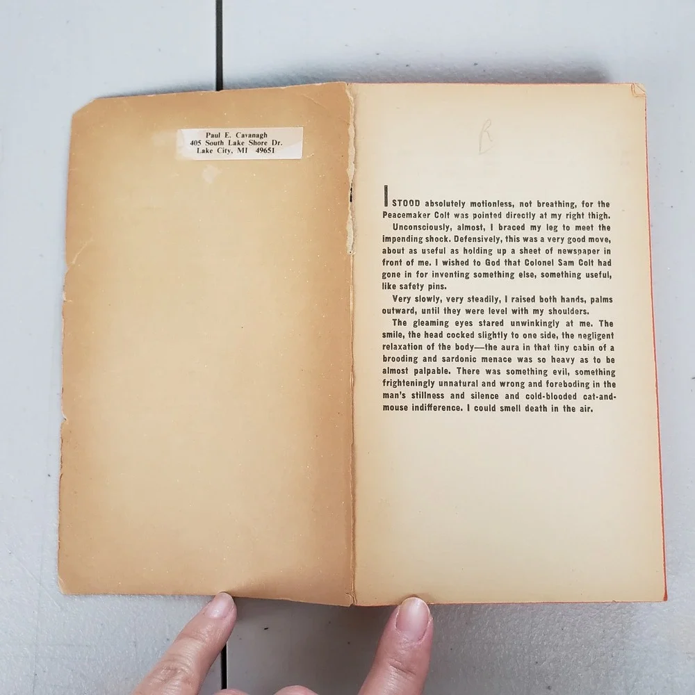 Fawcett Crest alistair maclean